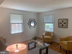 2248 Washington Ave in Silver Spring, MD - Building Photo - Building Photo