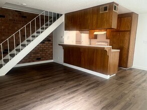 9086 Piñata Way in Sacramento, CA - Building Photo - Building Photo