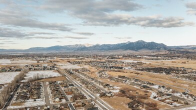 3301 S 27th Ave in Bozeman, MT - Foto de edificio - Building Photo