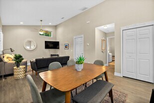 104 Cedar St, Unit SI ID1281914P in St. Augustine, FL - Building Photo