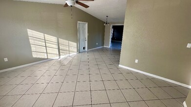 1218 Sultana St in Port Charlotte, FL - Building Photo - Building Photo