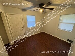 1307 Plummer St in Jacksonville, AR - Building Photo - Building Photo