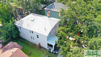 821 E 37th St in Savannah, GA - Foto de edificio - Building Photo