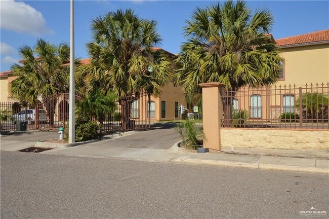 13 Mimosa St in Palmview, TX - Building Photo - Building Photo