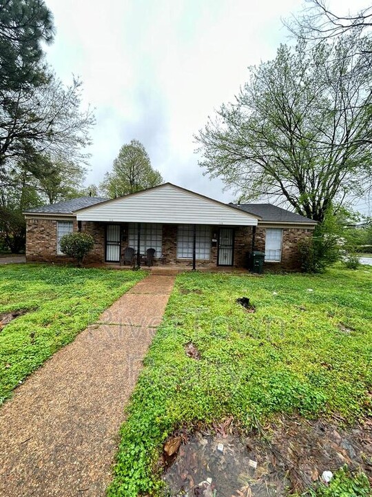 1176 Railton Rd in Memphis, TN - Building Photo