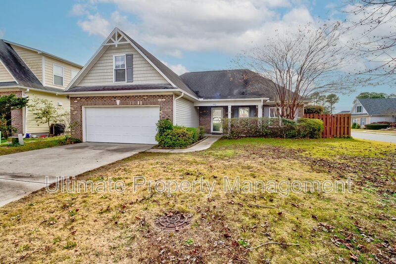 902 Kiwi Ln in Wilmington, NC - Building Photo