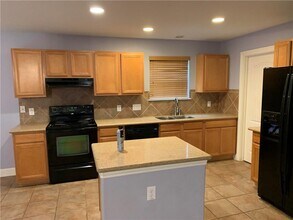 5824 Malarkey Rd in Austin, TX - Building Photo - Building Photo