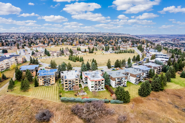 504-508 Cedar Cres SW in Calgary, AB - Building Photo - Building Photo