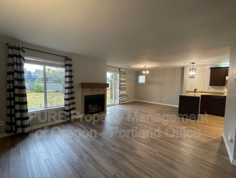 7254 SE Thiessen Rd in Milwaukie, OR - Building Photo