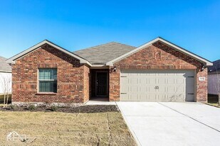 139 Drifter Dr in Newark, TX - Building Photo