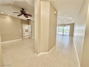 10635 Longshore Way E in Naples, FL - Building Photo - Building Photo