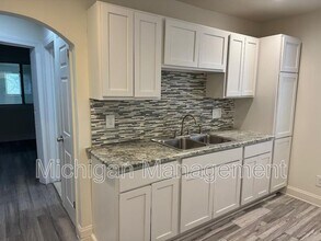 17164 Northlawn St in Detroit, MI - Building Photo - Building Photo