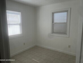 205 Sampson Ave in Seaside Heights, NJ - Building Photo - Building Photo