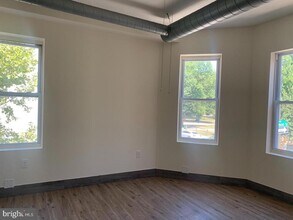 434 S 52nd St in Philadelphia, PA - Building Photo - Building Photo