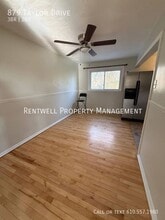 879 Taylor Dr in Folcroft, PA - Building Photo - Building Photo