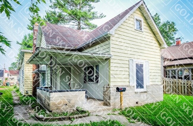 property at 315 N Vine St