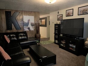 372 W 200 N in Logan, UT - Building Photo - Building Photo