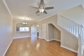 12956 Kings Crossing Dr in Gibsonton, FL - Building Photo - Building Photo