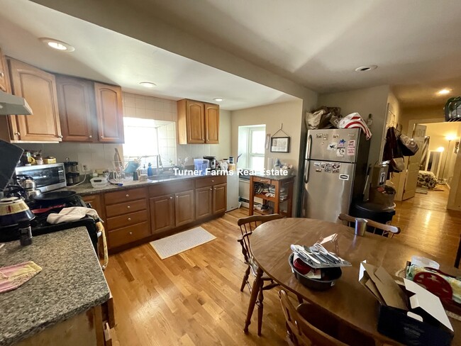 41 Sewall St, Unit 3
