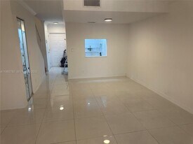 1624 NW 90th Way in Pembroke Pines, FL - Building Photo