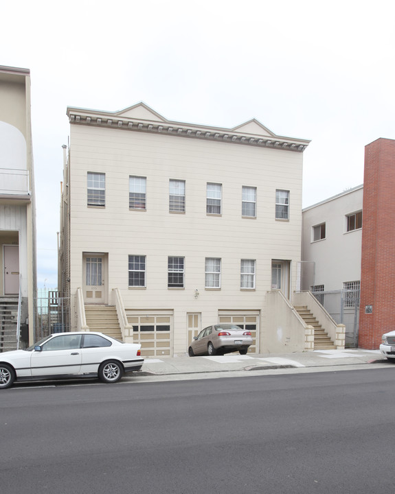 655-657 Capp St in San Francisco, CA - Building Photo