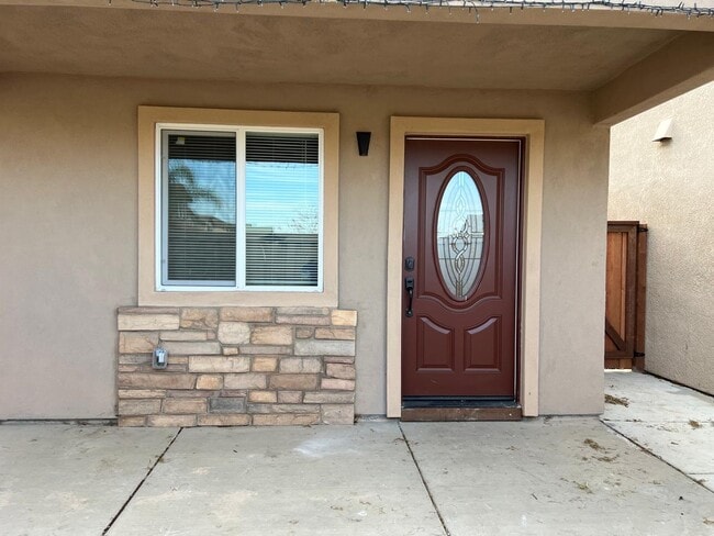 15885 Independence Ave in Lathrop, CA - Building Photo - Building Photo