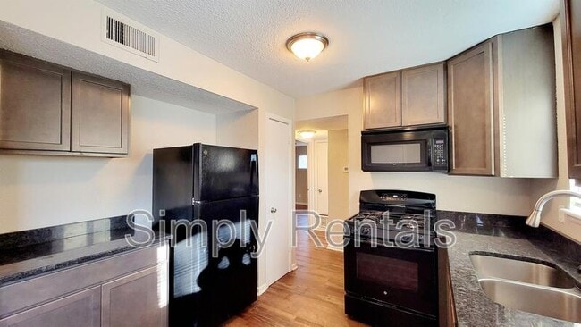 3513 Washington St in Greenville, TX - Building Photo - Building Photo