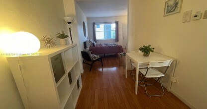 653 Michigan Ave in Miami Beach, FL - Building Photo - Building Photo
