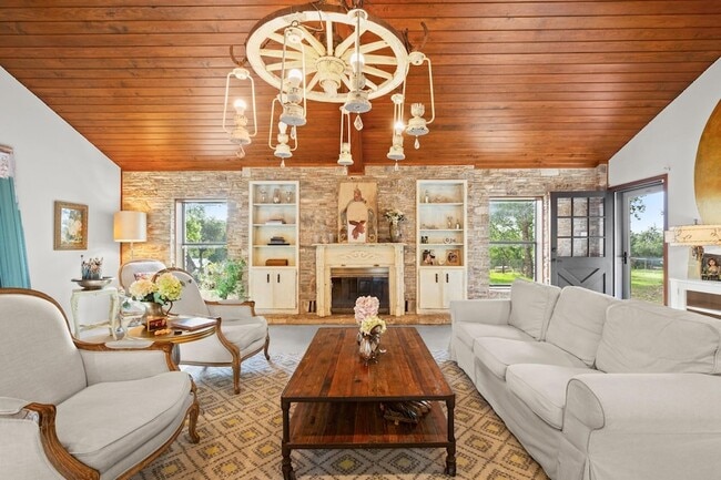 property at 10518 Signal Hill Rd