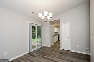 3203 Craven Ridge Dr in Powder Springs, GA - Building Photo - Building Photo