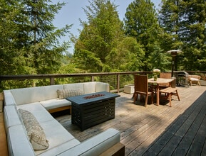 17436 Summit Ave in Guerneville, CA - Building Photo - Building Photo