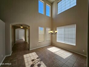 2065 E Hulet Dr in Chandler, AZ - Building Photo - Building Photo