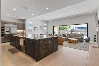 57935 Stone Creek Trail W in La Quinta, CA - Building Photo - Building Photo