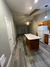 222 Chapman Ln in Springfield, OR - Building Photo - Building Photo