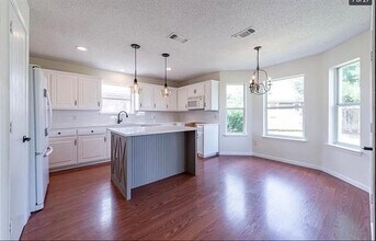 352 Howard Way Dr in Aledo, TX - Building Photo - Building Photo