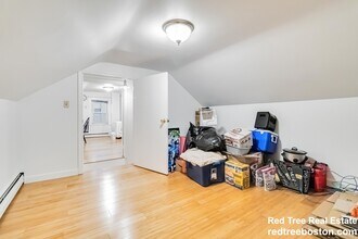 291 Elm St, Unit 2 in Cambridge, MA - Building Photo - Building Photo