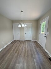 153 Charlotte Cir in Statham, GA - Foto de edificio - Building Photo