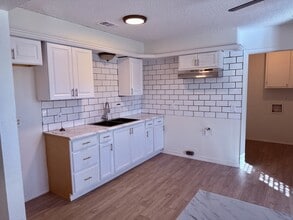 7417 Fir Ave in Lubbock, TX - Building Photo - Building Photo