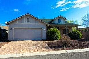 12854 E Moreno St in Prescott Valley, AZ - Building Photo