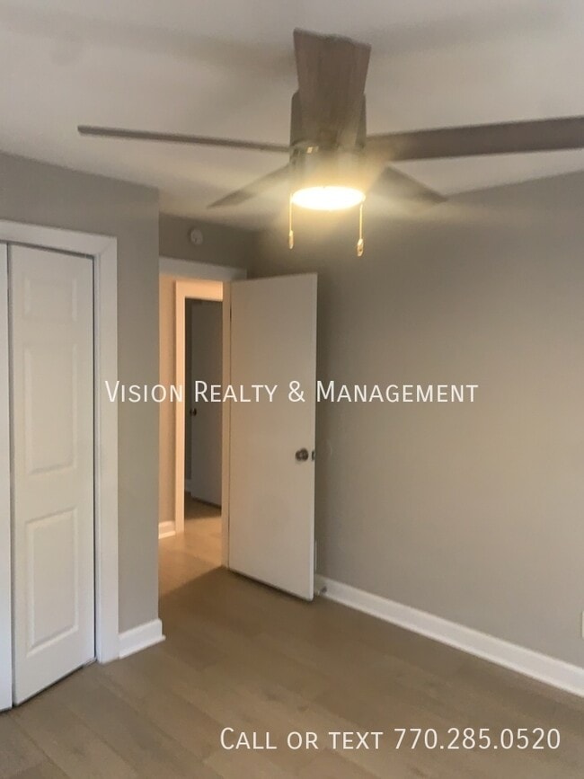 property at 4125 Flat Shoals Rd