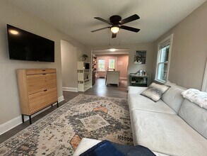 518 Kenneth Rd in Greensboro, NC - Building Photo - Building Photo