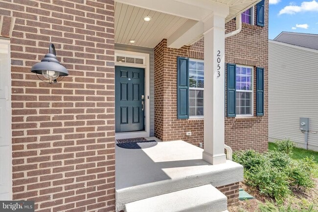 property at 2053 Whithorn Hl