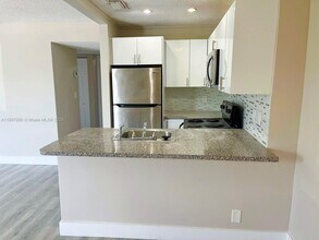 11777 NW 30th St, Unit 206 in Coral Springs, FL - Building Photo - Building Photo