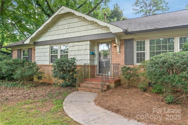 2200 Collingdale Pl in Charlotte, NC - Building Photo - Building Photo