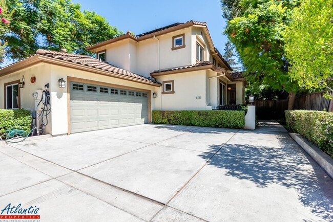 property at 265 Mariposa Ave
