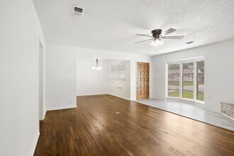 1512 N Highland Ave in Sherman, TX - Building Photo - Building Photo