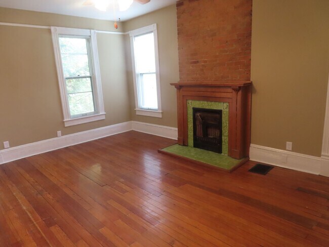 1121 W Berry St in Fort Wayne, IN - Building Photo - Building Photo