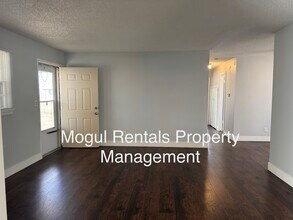 3530 S Hiram St in Wichita, KS - Building Photo - Building Photo