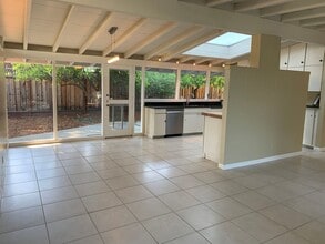 1053 Cardinal Wy in Palo Alto, CA - Building Photo - Building Photo