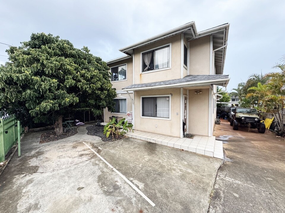 1511 Artesian Way in Honolulu, HI - Building Photo